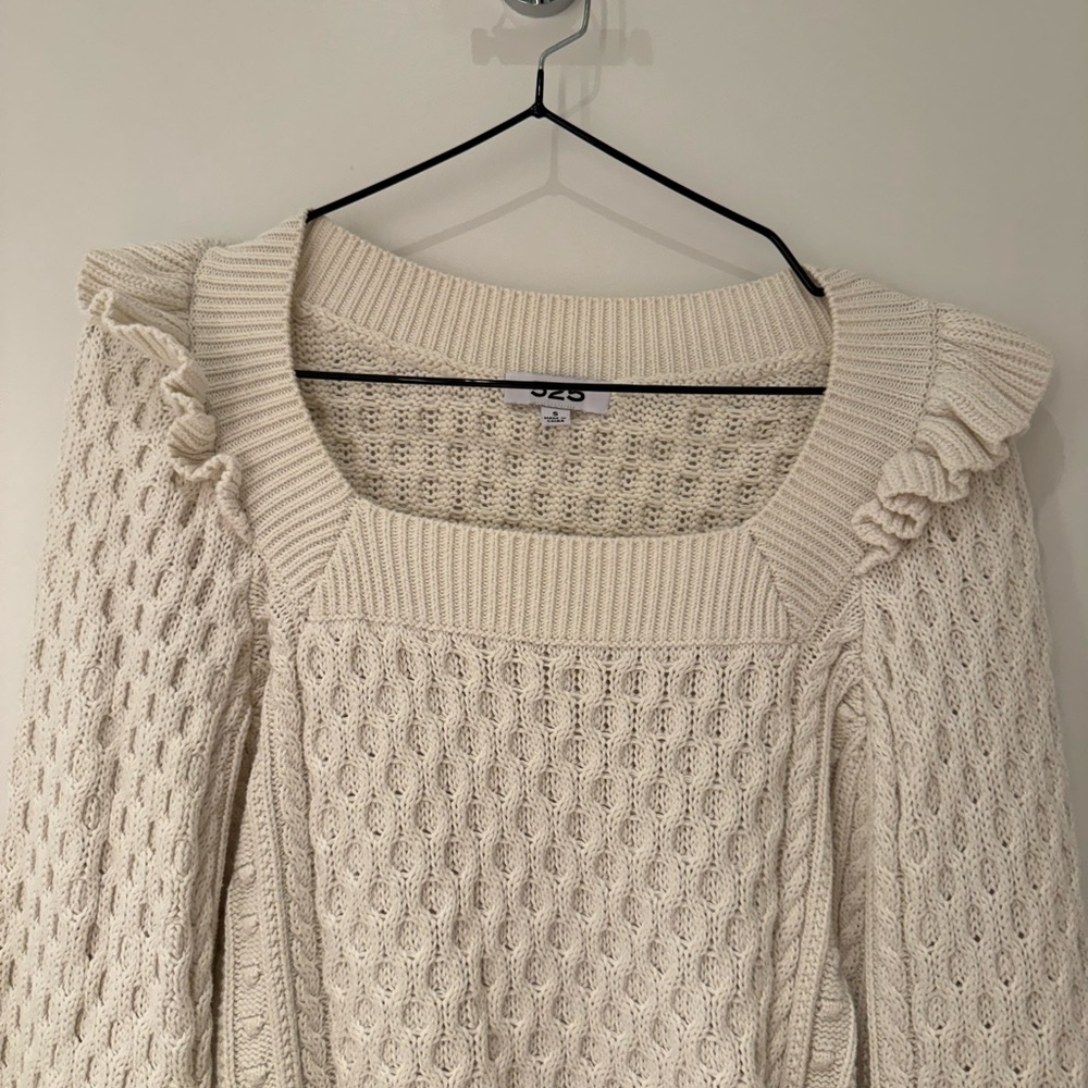 525 Ruffle Cable Sweater - Picture 5 of 6